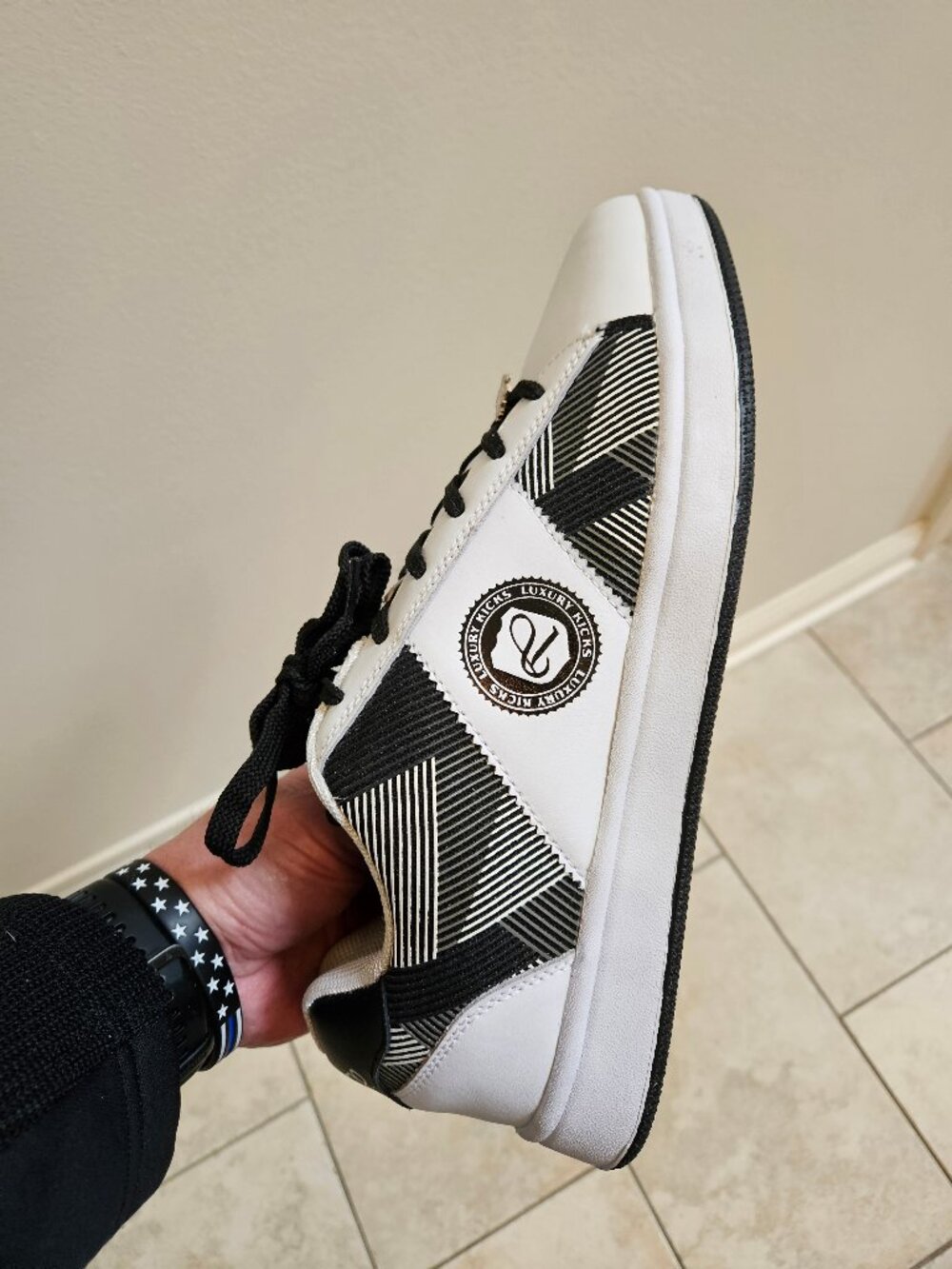 Luxury Kicks (Vlado) Men's Fashion Sneakers, White, Sz 12 - Picture 12 of 16